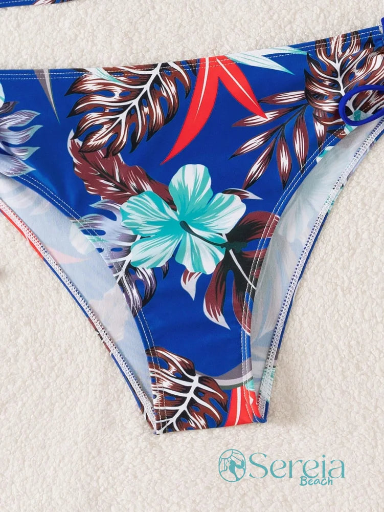 Biquini com Estampa Floral e Laterais Ajustáveis Biquini com Estampa Floral e Laterais Ajustáveis