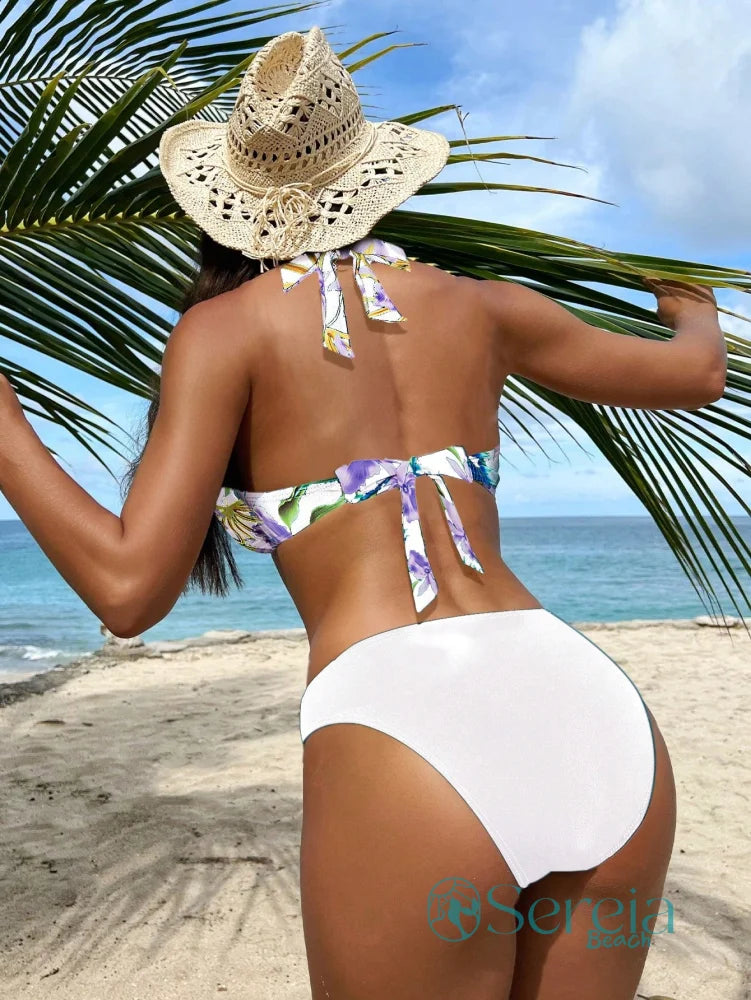 Biquíni com Estampa Tropical e Cintura Alta Drapejada Biquíni com Estampa Tropical e Cintura Alta Drapejada