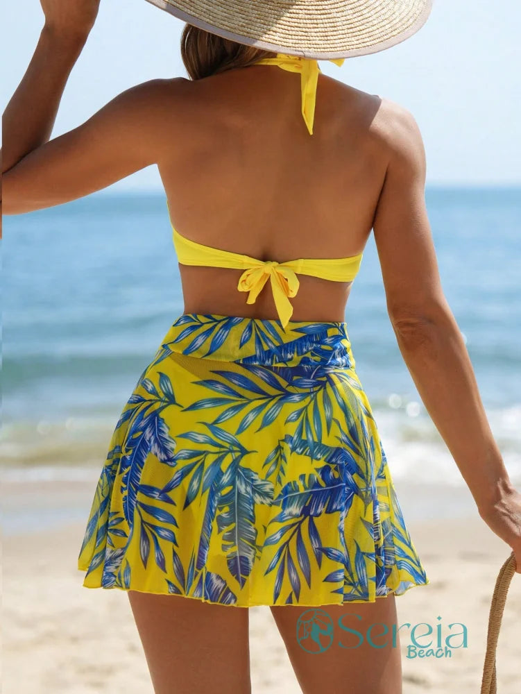 Conjunto de Biquini com Top Torcido e Saia Estampada Conjunto de Biquini com Top Torcido e Saia Estampada