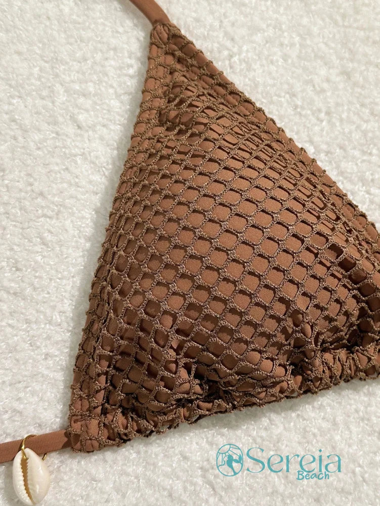 Conjunto de Biquíni Crochê com Saia e Detalhes Naturais Conjunto de Biquíni Crochê com Saia e Detalhes Naturais