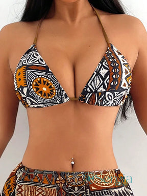Conjunto de Biquíni Boho com Top Amarração e Pareô Colorido Conjunto de Biquíni Boho com Top Amarração e Pareô Colorido