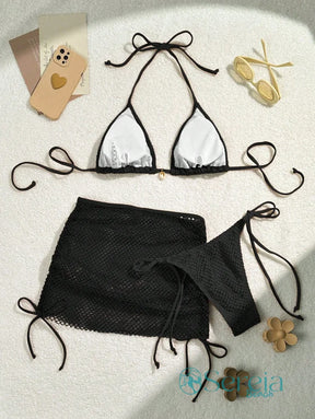 Conjunto de Biquíni Crochê com Saia e Detalhes Naturais Conjunto de Biquíni Crochê com Saia e Detalhes Naturais