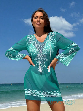 Saída de Praia Bordada com Manga Longa e Cordão Decorativo Verde / P Saída de Praia Bordada com Manga Longa e Cordão